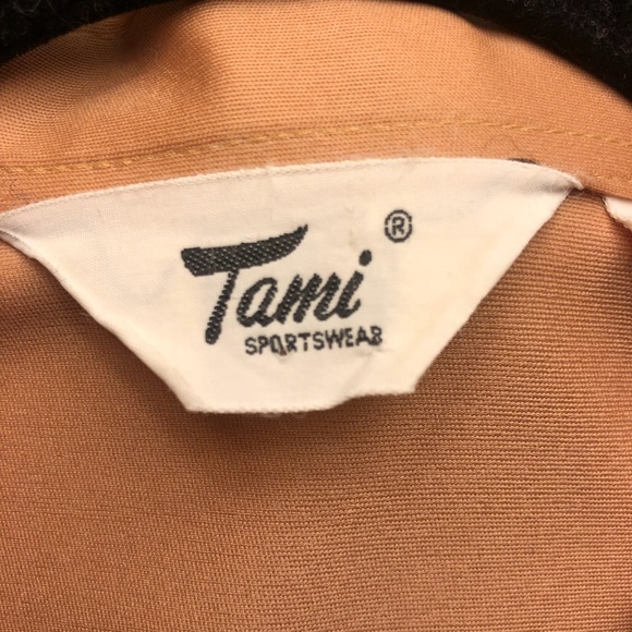 Classy Vintage Tami Sportswear Button-Down Blouse in Tan Size M - Picture 6 of 7
